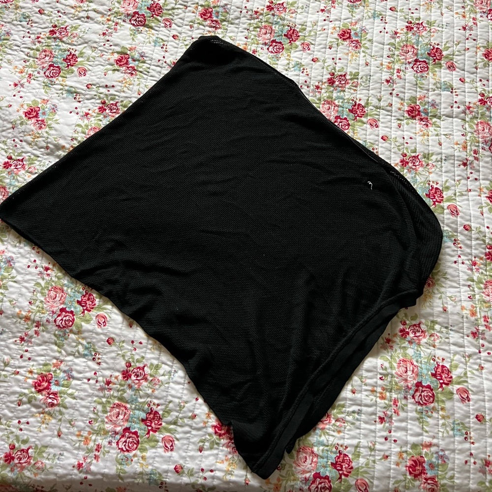 Nursing cover black cocoon by amma
